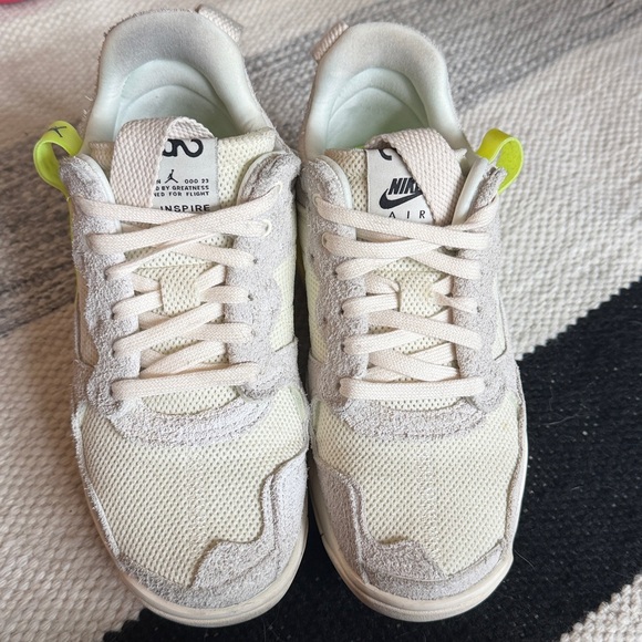 Nike Jordan MA2 Jumpman Sneaker - Picture 5 of 7